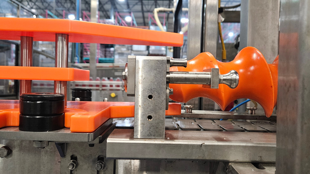 Reject Exit into Timing Screw