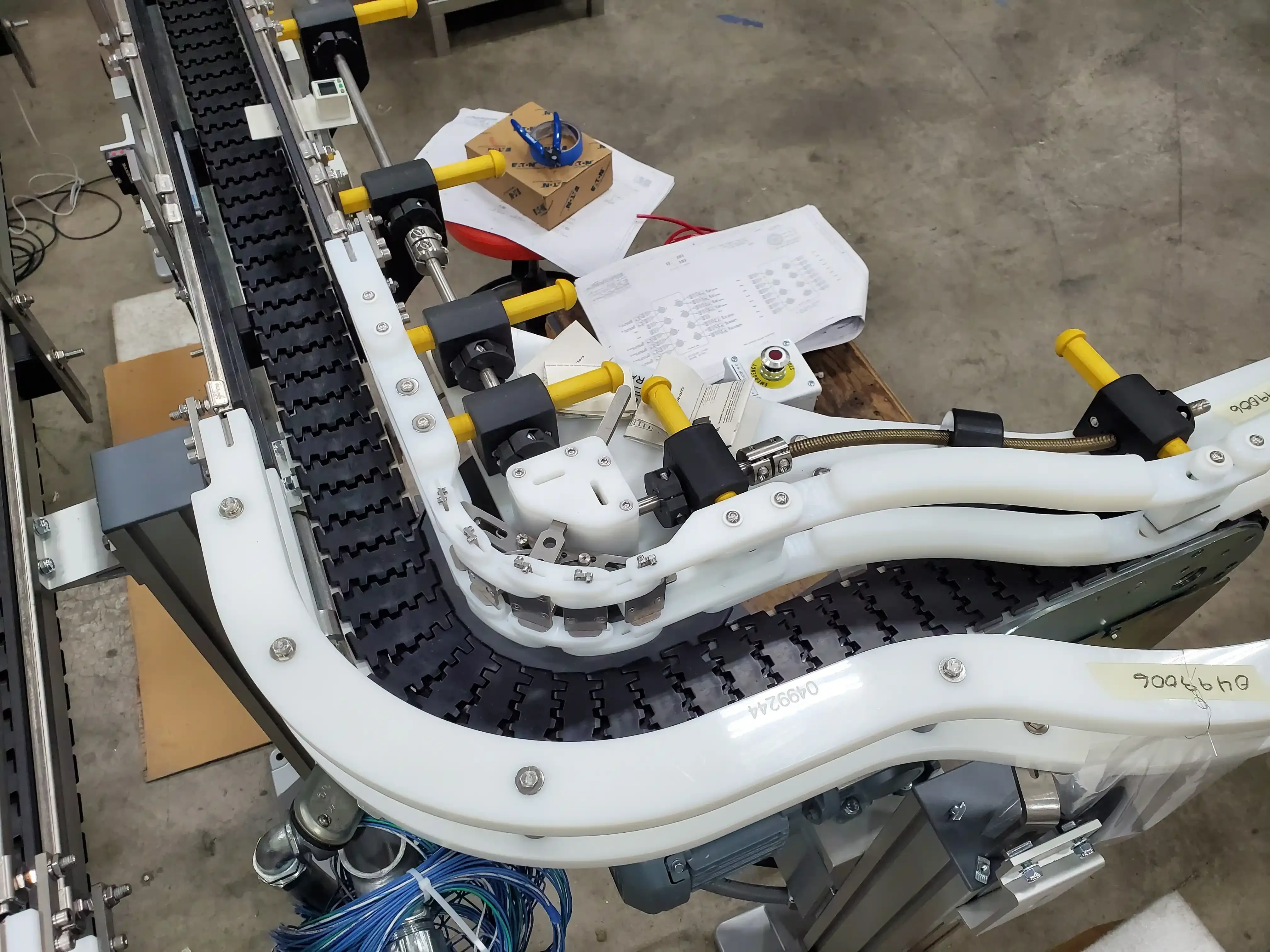 90 Degree Easy Adjust Corner 160mm Radius View