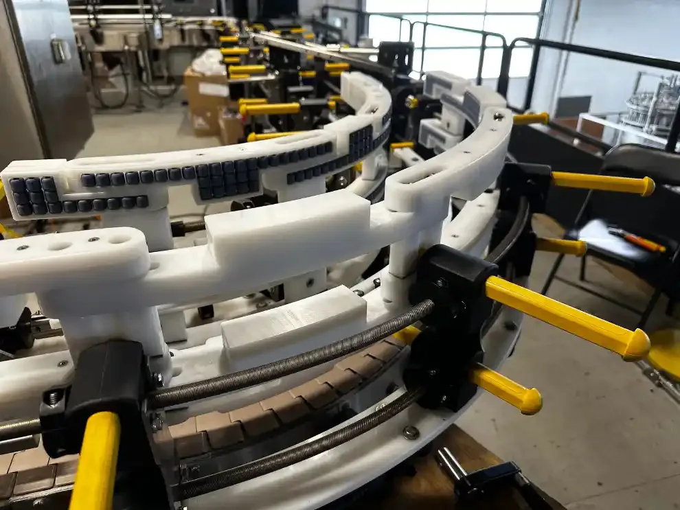 Corner with Dual Tier Easy Adjust Guide Rails
