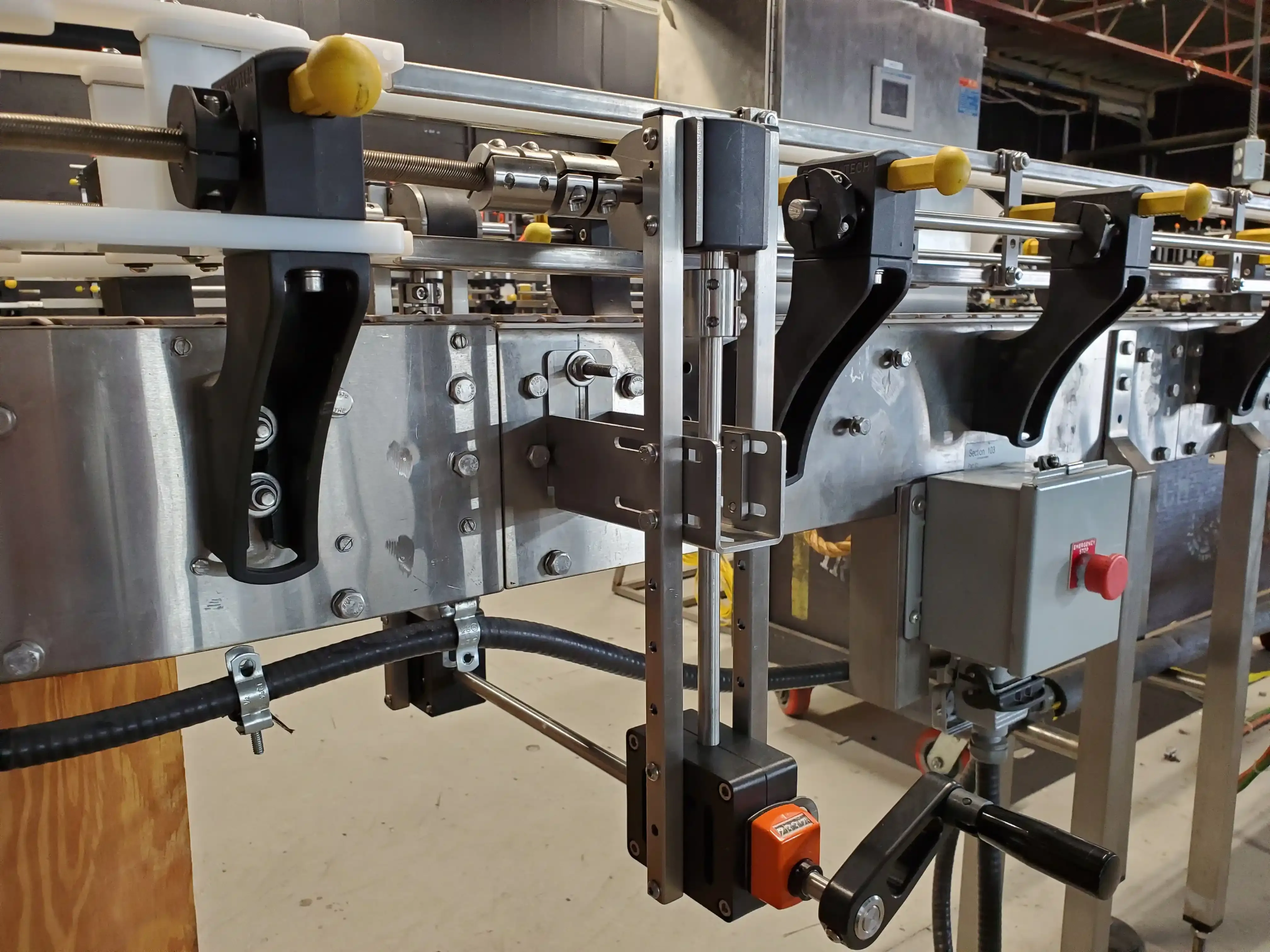 Easy Adjust Rails Dual Side Adjuster Bottom view