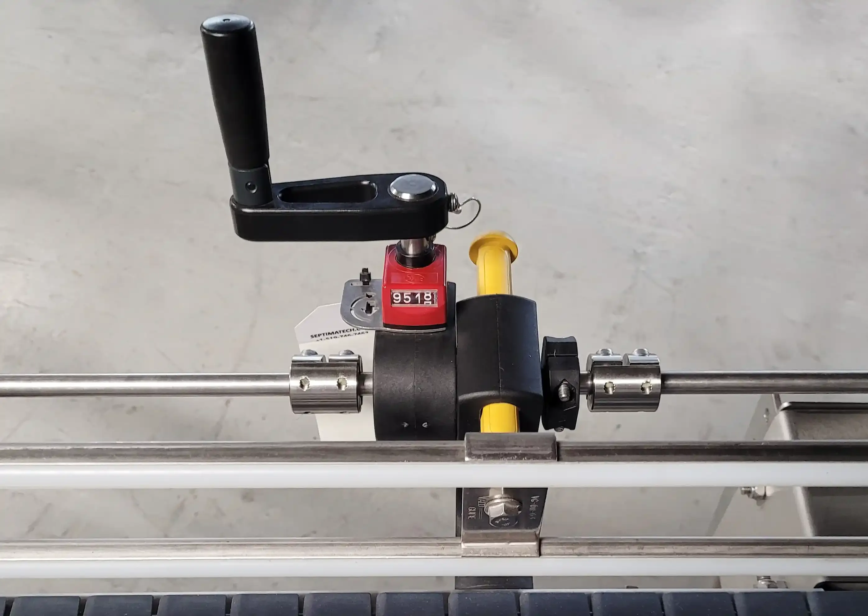 Digital Guide Rail Adjuster