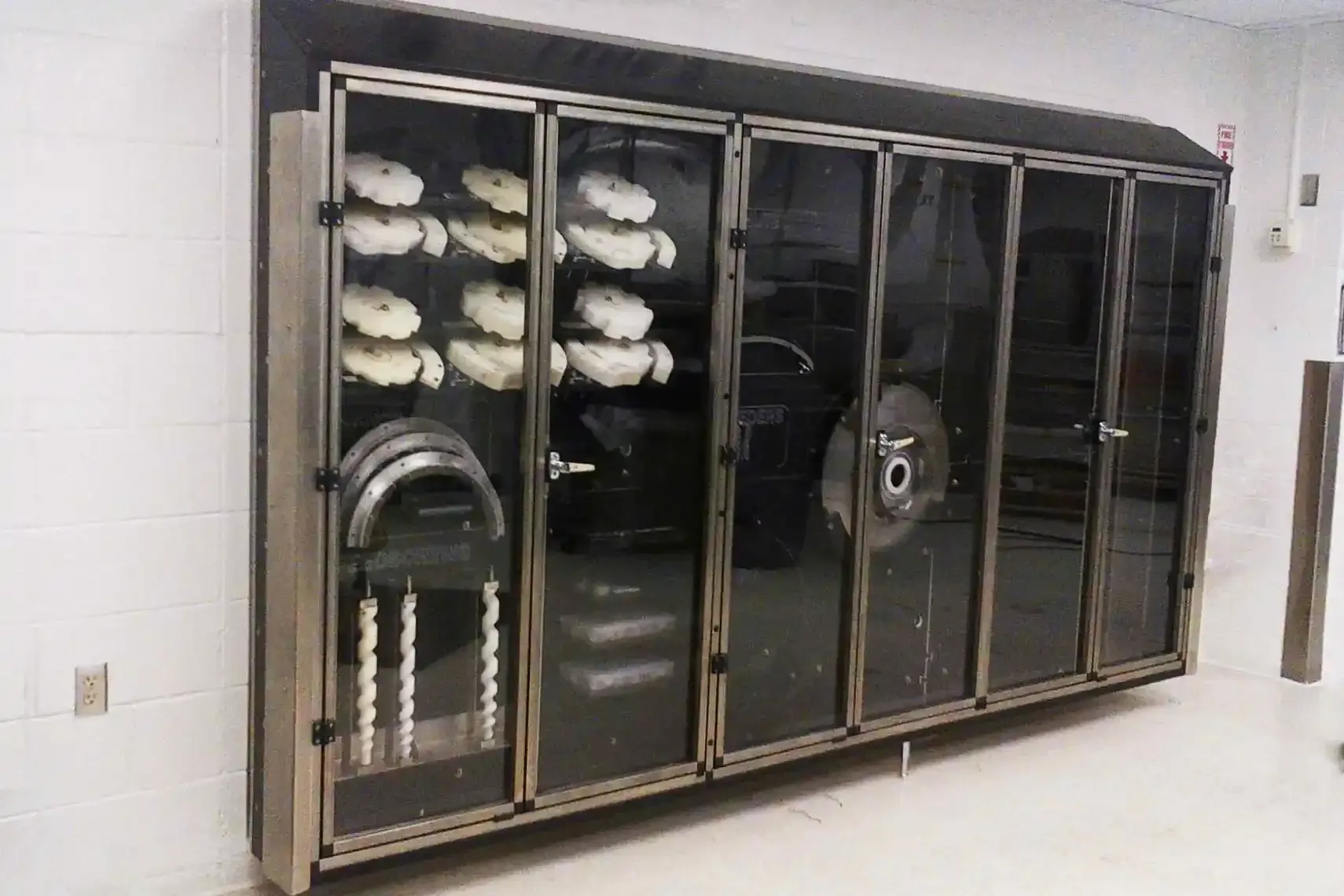 Enclosed Pharma 5S Storage Cabinet