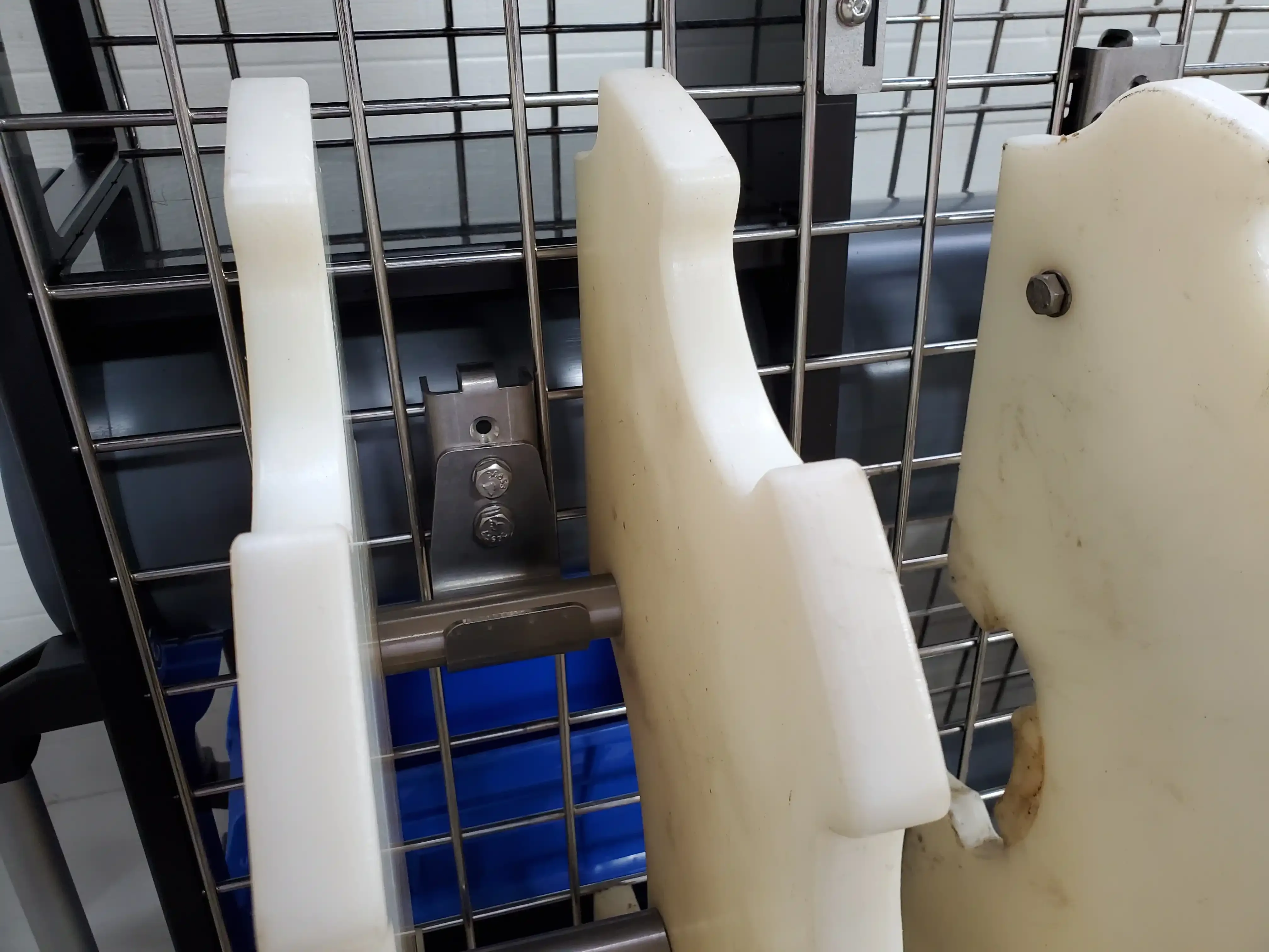 Mounting Star on Easy Changeover Cart