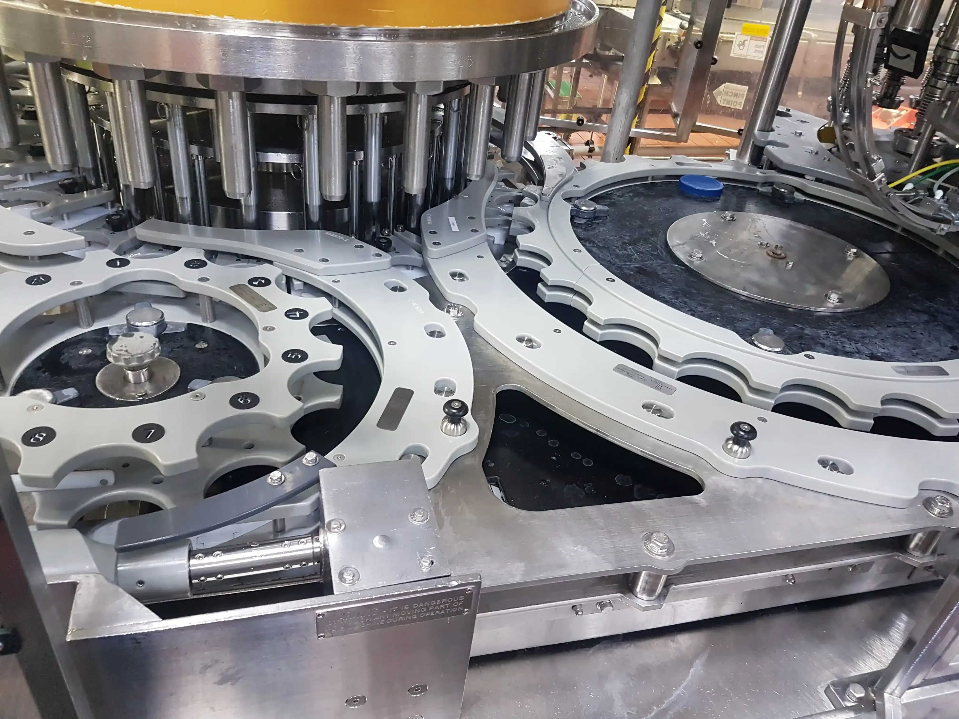 Monoblock quick change part retrofit